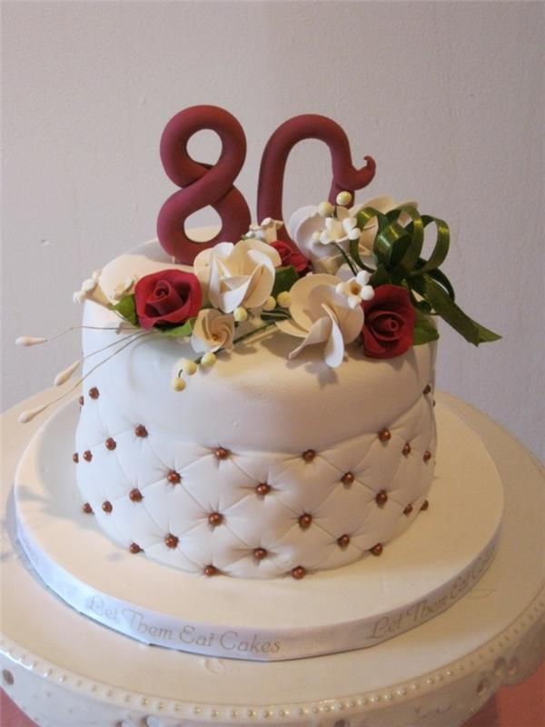 fondantikakku sydänkakku fondanttireseptillä isoäiti