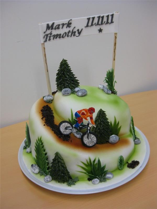 sydänpiirakat fondantin reseptillä vaaleanpunainen pyörä