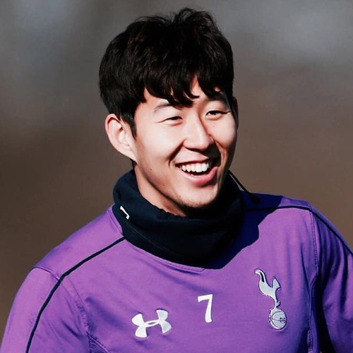 Son Heung fodbold frisure