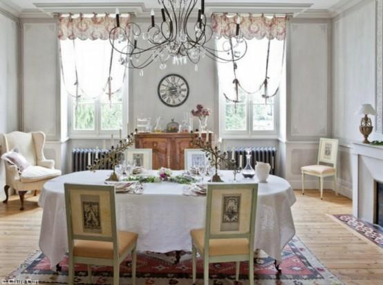 ranskalainen ruokasali suunnittelee alkuperäisen idean nojatuolin mukavaksi