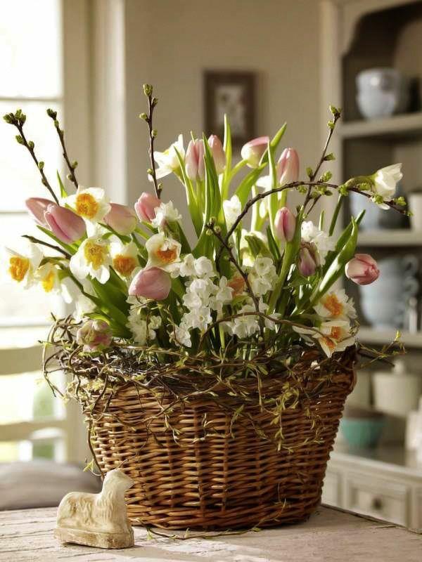 kevään kukat kuvat pääsiäinen koristelu ideoita kukkia tulppaanit