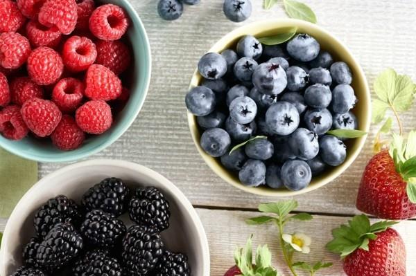 tuoretta acai -marjaa