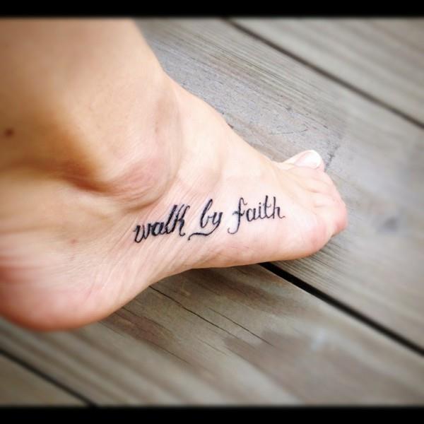 jalka tatuointi fontti tatuointi