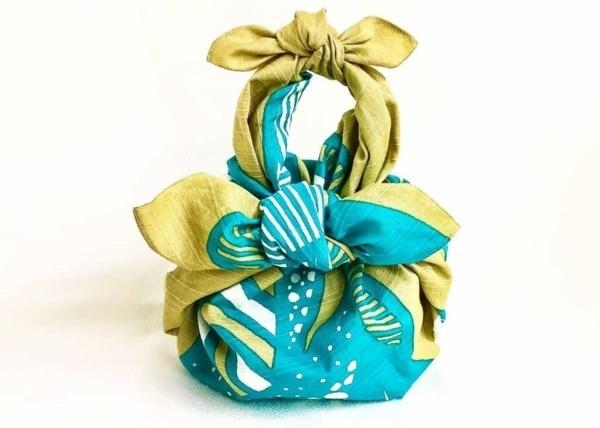 furoshiki -kangastaitto lahjapakkaukset