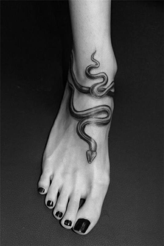 jalka tatuointi malleja käärme