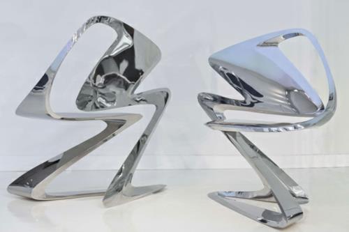 futuristinen tuolin muotoilu kiillotettu zaha epärealistisia muotoja