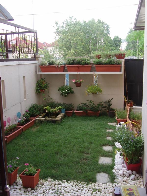 puutarha design pikkukivi vihreä nurmikko puutarhaideoita gartendeko