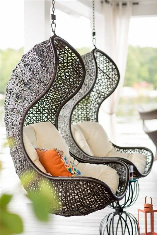 puutarha lounge -huonekalut riippuva kori tuoli turkis tyynyt suunnittelu puinen veranta