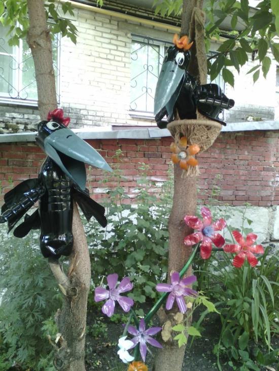puutarhan sisustusideoita lemmikkipulloja varikset näpertely