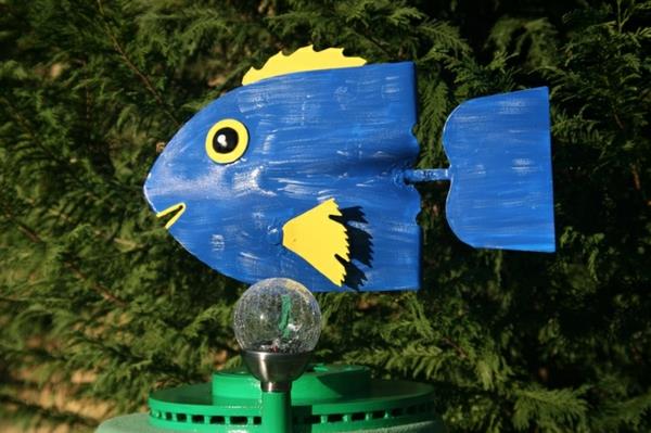 puutarha sisustus kauniita käsityöideoita sininen kala