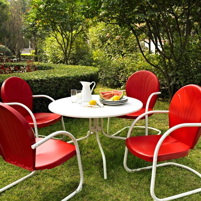 puutarhatuolit alu puutarhan suunnitteluideat pyöreä puutarhapöytä punainen puutarhatuoli