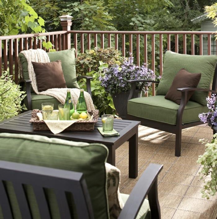 puutarhakalusteet-aito puukaluste-pöytä ja nojatuoli