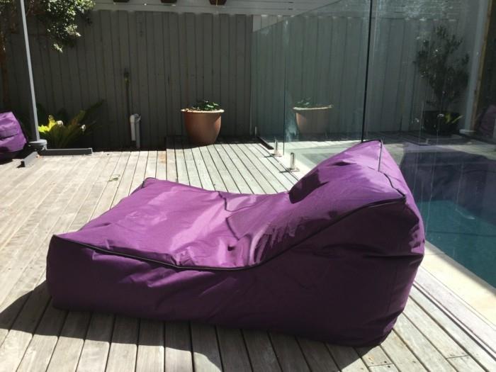 puutarhakalusteet beanbag violetti takapihan suunnitteluideoita puulattia