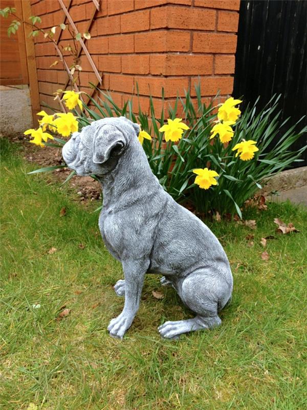 puutarhaveistokset kivi koira puutarha koristella ideoita
