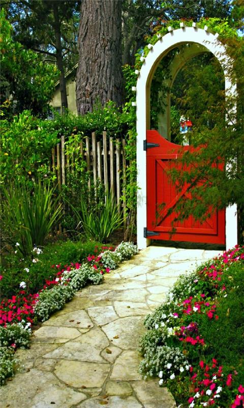 puutarhaovien suunnittelu punainen valkoinen runko kaunis puutarhapolku