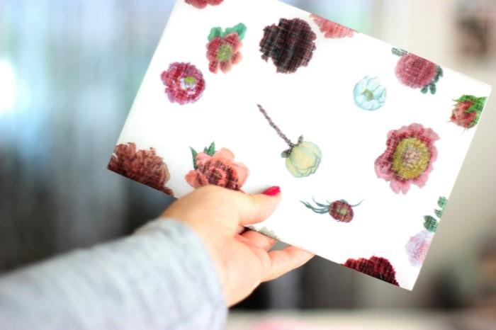 käärepaperi joulu diy ideoita lautasliina tekniikka