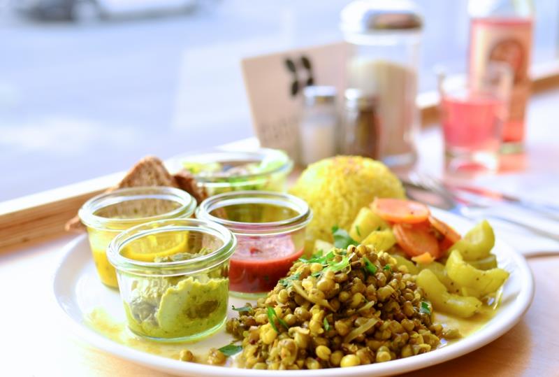 terve ayurveda ruokavalio ayurveda -ruokia intialainen keittiö