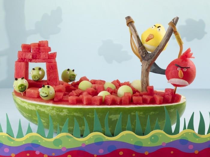terveellisiä aamiaisen ideoita sisustusideoita hedelmiä vesimeloni vihaisia ​​lintuja
