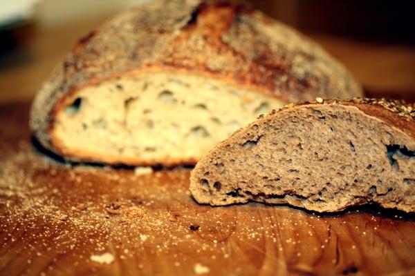 Paista omat terveellisen leivän reseptisi ja ideasi ruisleipä