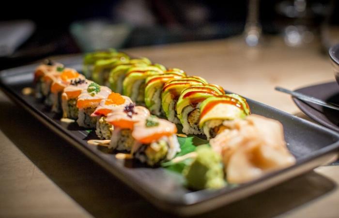 terveellinen syöminen tasapainoinen menu sushi
