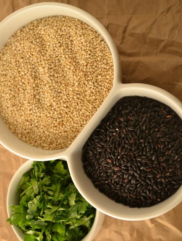 terveellisten ruokien reseptit musta riisi quinoa