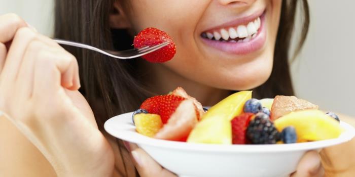 terveelliset ruokailutrendit elämäntapa hedelmät ja vihannekset