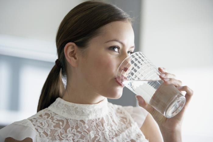 terveellinen ruoka juoma vesi nälkä sekoittaa jano