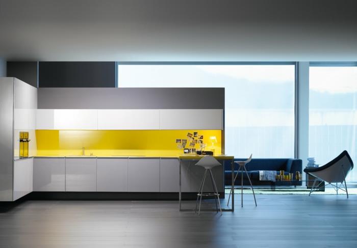 lasi takaseinä keittiö keltainen keittiö takaseinä minimalistinen sisustus