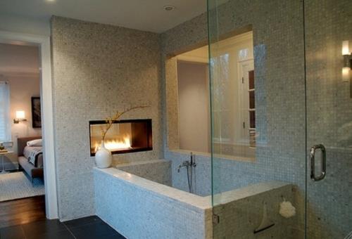 lasiseinä kylpyhuone laatat kylpyhuone väliseinä sisäänrakennettu takka