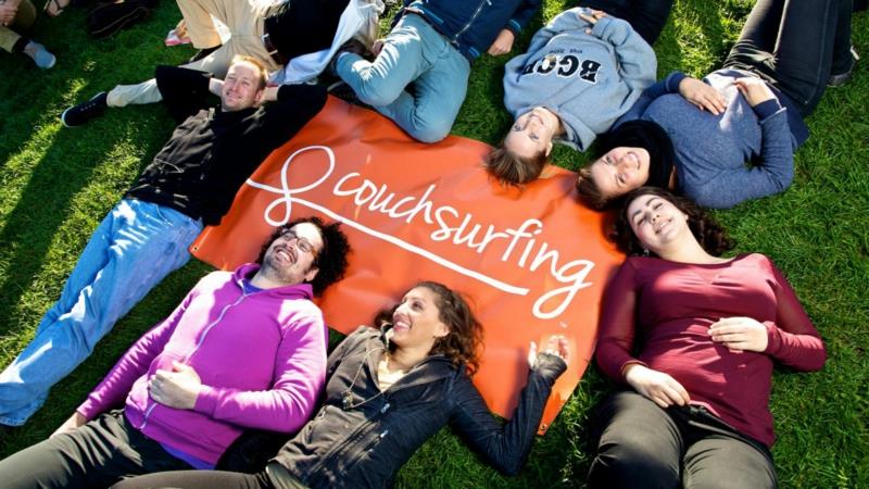 halpoja eurooppalaisia ​​matkoja Couchsurfing -kohteiden kautta