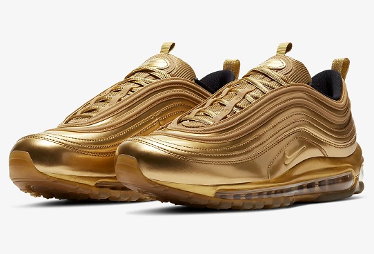 Guld Nike sko