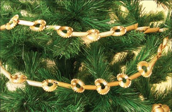 kultainen joulukuusi garland tinker pasta