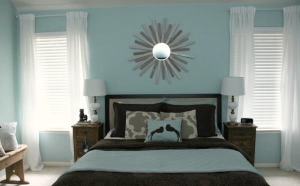 harmaa-sininen seinämaali jauhesininen makuuhuoneen värin suunnittelu seinän koristelu peilillä