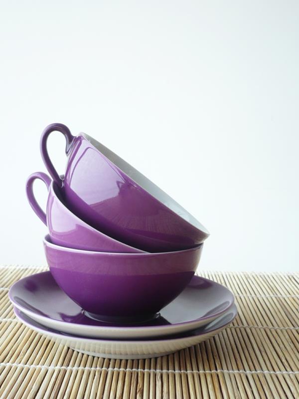 suurempia teekuppeja violetti muotoilu juo teetä