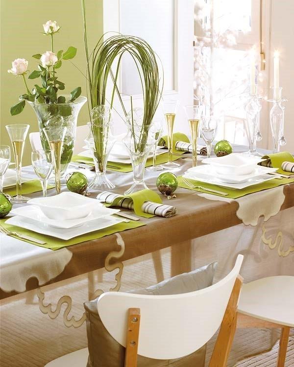 vihreän pöydän koristelu