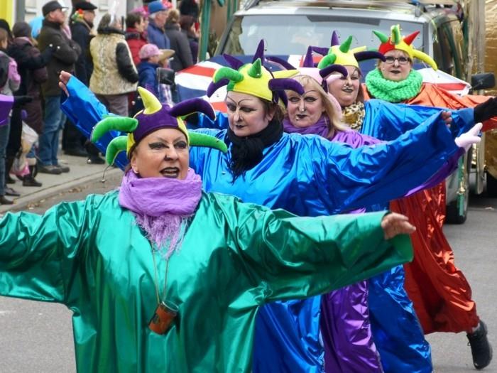 ryhmäpuvut karnevaali 2018 aaveet