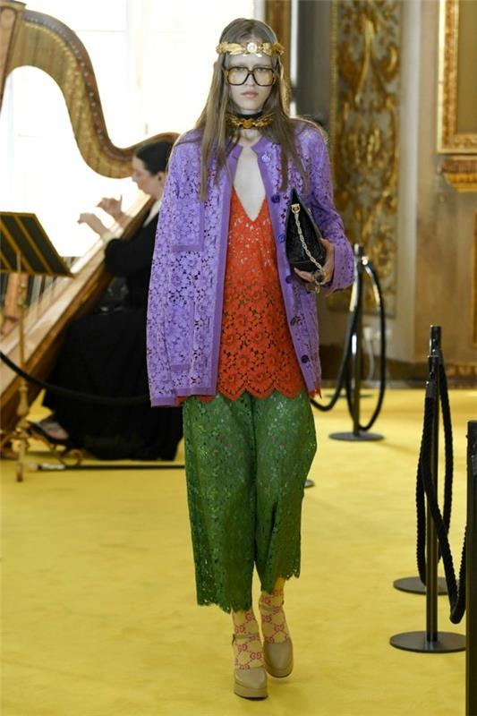 gucci kevään 2018 kokoelma pantone väri ultravioletti