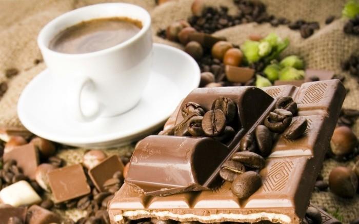 hyvää huomenta kahvi kahvi maito suklaa hasselpähkinät kahvipavut