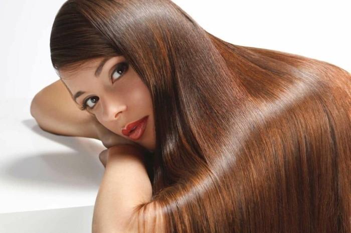 hiustenhoitovinkit hiusten värjäys luonnollisesti ruskeat pitkät hiukset