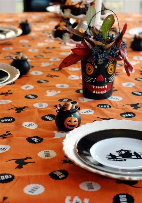 halloween -koristelu koristele pöytä juhlallisesti
