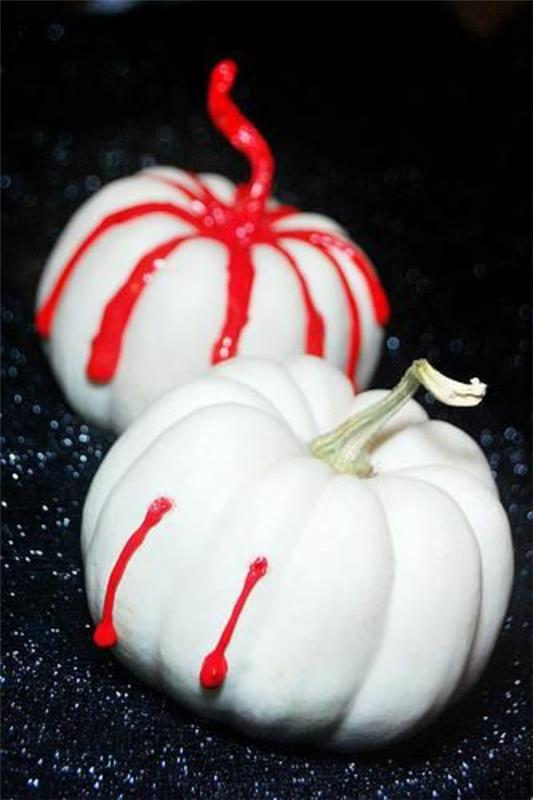 Halloween -koristelu tekee itse hauskaa valkoiseksi maalattua verta