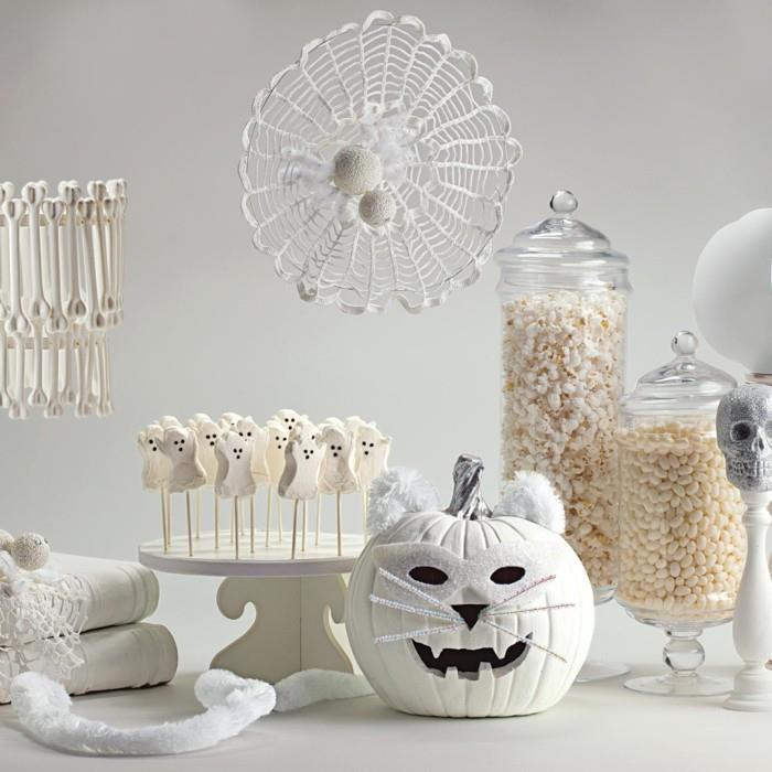 halloween -ideoita valkoisiin koriste -ideoihin