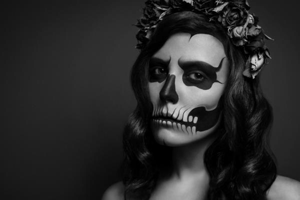 halloween meikki zombie nainen