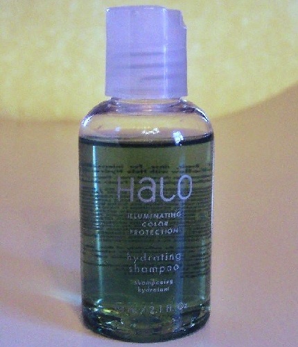 Halo Illuminating Color Protection hidratáló 2,1 oz sampon