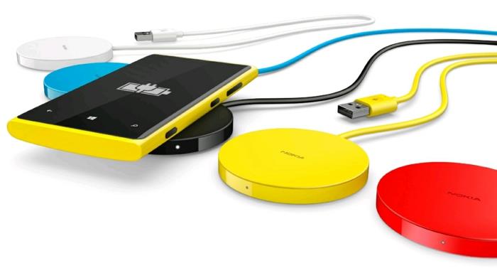 Lataa matkapuhelimesi langattomasti lataamalla nokia lumia -älypuhelin