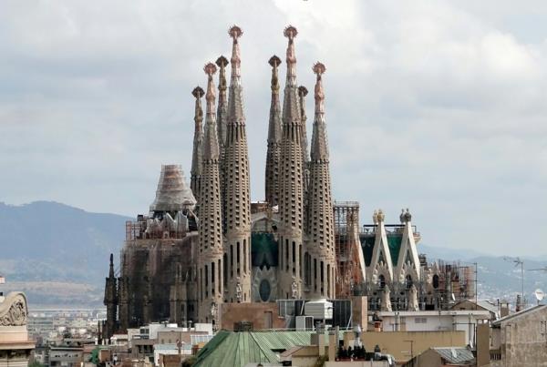 pääkaupungit eurooppa -loma barcelonan katedraalissa