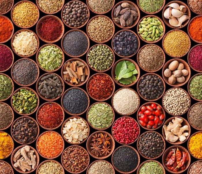 lääkekaappi luonnolliset korjaustoimenpiteet ayurveda mausteet