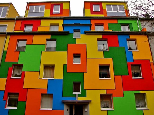 talon julkisivut maali talon julkisivu kirkkaat värit rakennus Köln Saksa
