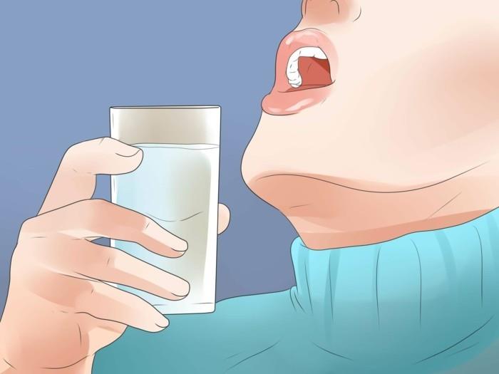 kotiin korjaustoimenpiteitä hammassärkyä huuhtelemalla vedellä