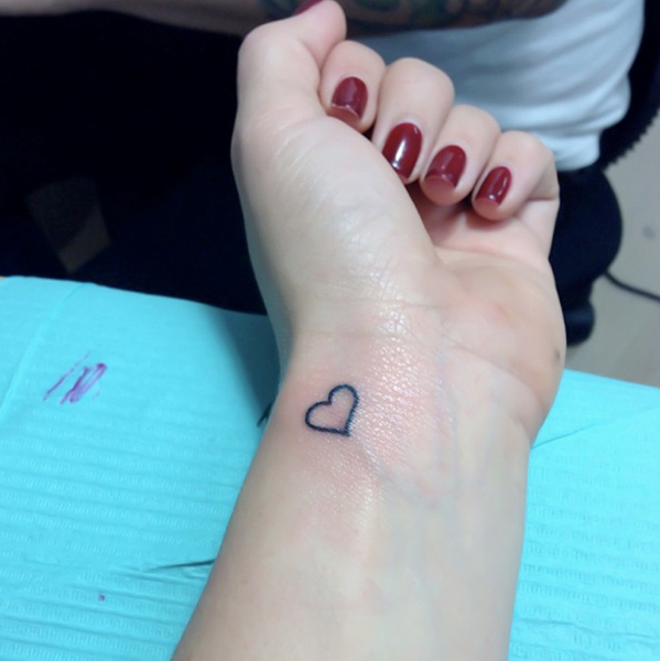 Szív Tetoválás A Csuklón